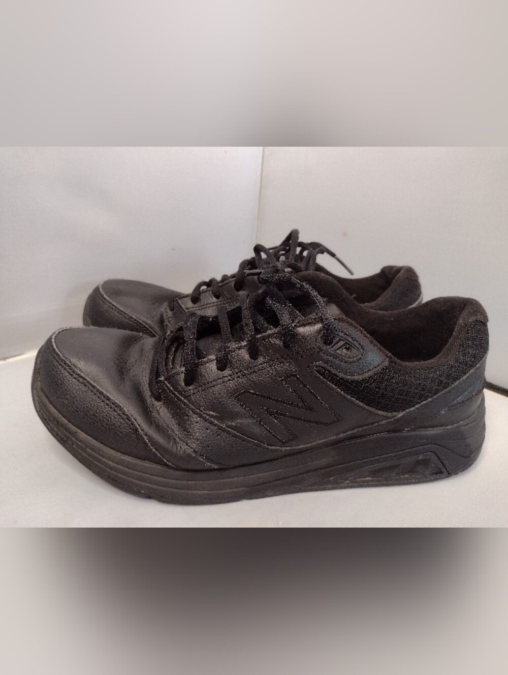 New Balance 928V3 Women’s Size 10 Triple Black Leather Athletic Walking Shoes B